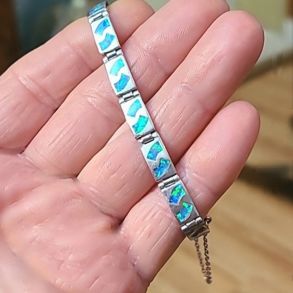 Turkish AK Fine Sterling Silver .925 Blue Fire Opal Bracelet Handcrafted